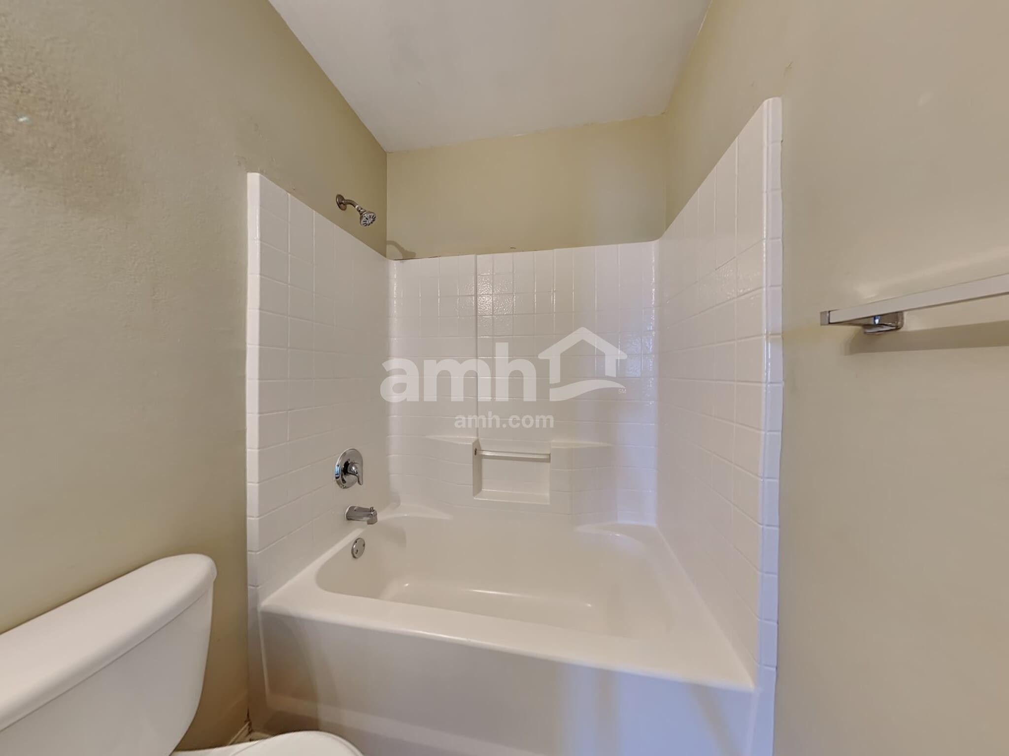 Building Photo - 5517 Parkview Hills Ln