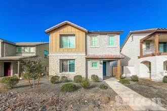 Building Photo - 4757 S Mole