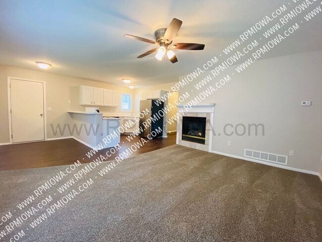 Building Photo - 145 Christie Ln