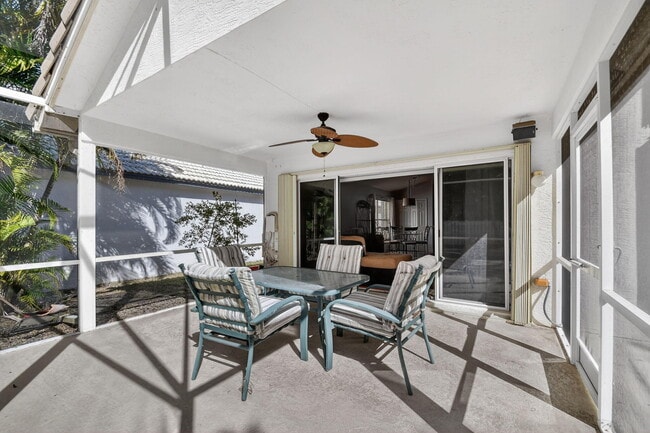 Building Photo - 2725 Pointe Cir