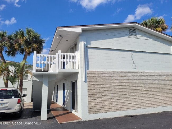 Building Photo - 130 Bouganvillea Dr