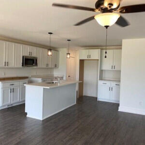 Building Photo - 775 Chase Hanna St