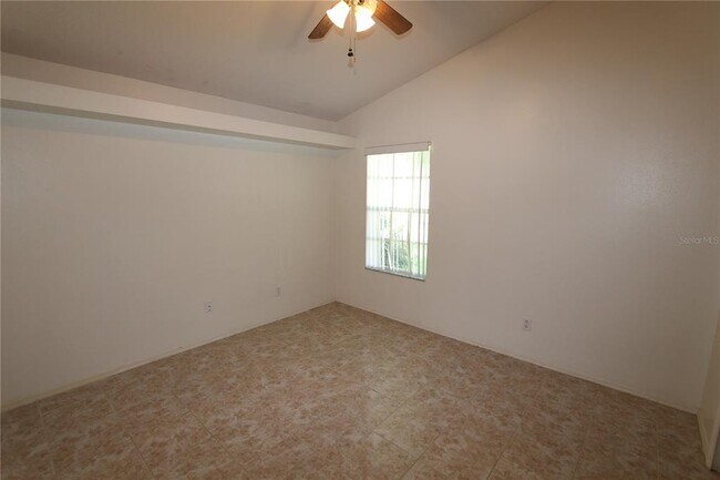Building Photo - 940 Islander Ave