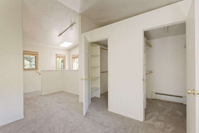 Building Photo - 311 Midland Ave