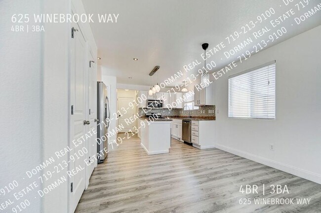Building Photo - 625 Winebrook Way