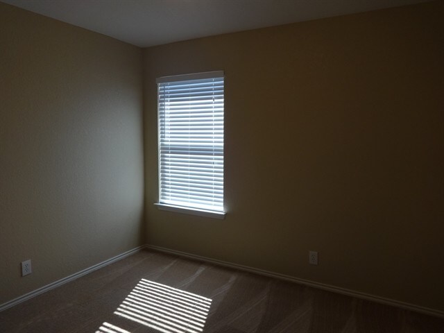 Building Photo - 16131 Branching Oaks