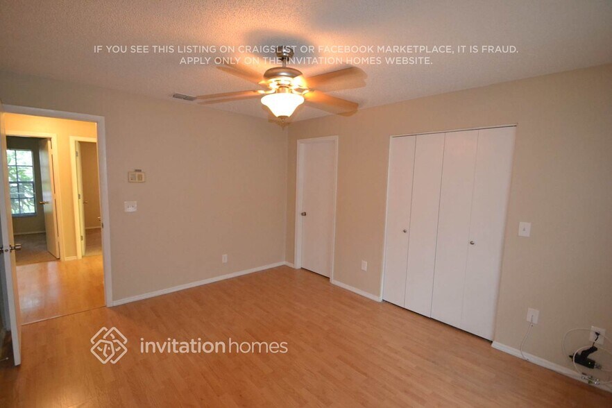 Building Photo - 1517 Kestrel Way