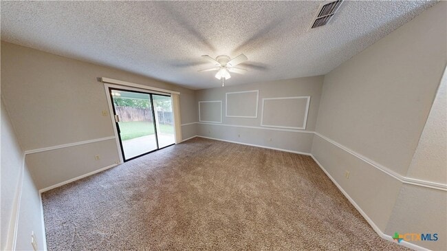 Building Photo - 4505 River Oaks Dr