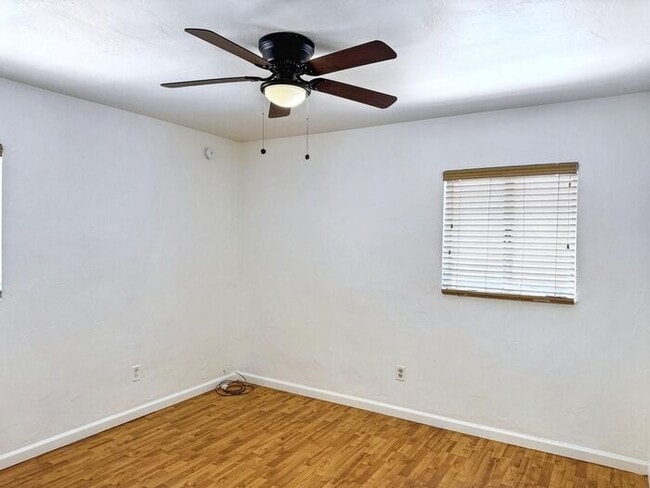 Building Photo - Charming 3-Bedroom Home in a Quiet Neighbo...