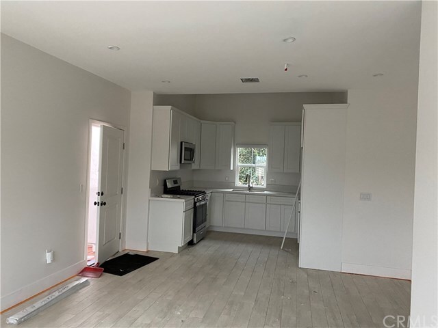 Building Photo - 8139 4th St