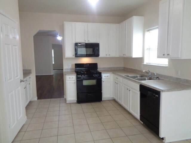 Building Photo - 6702 Castle Terrace Ct