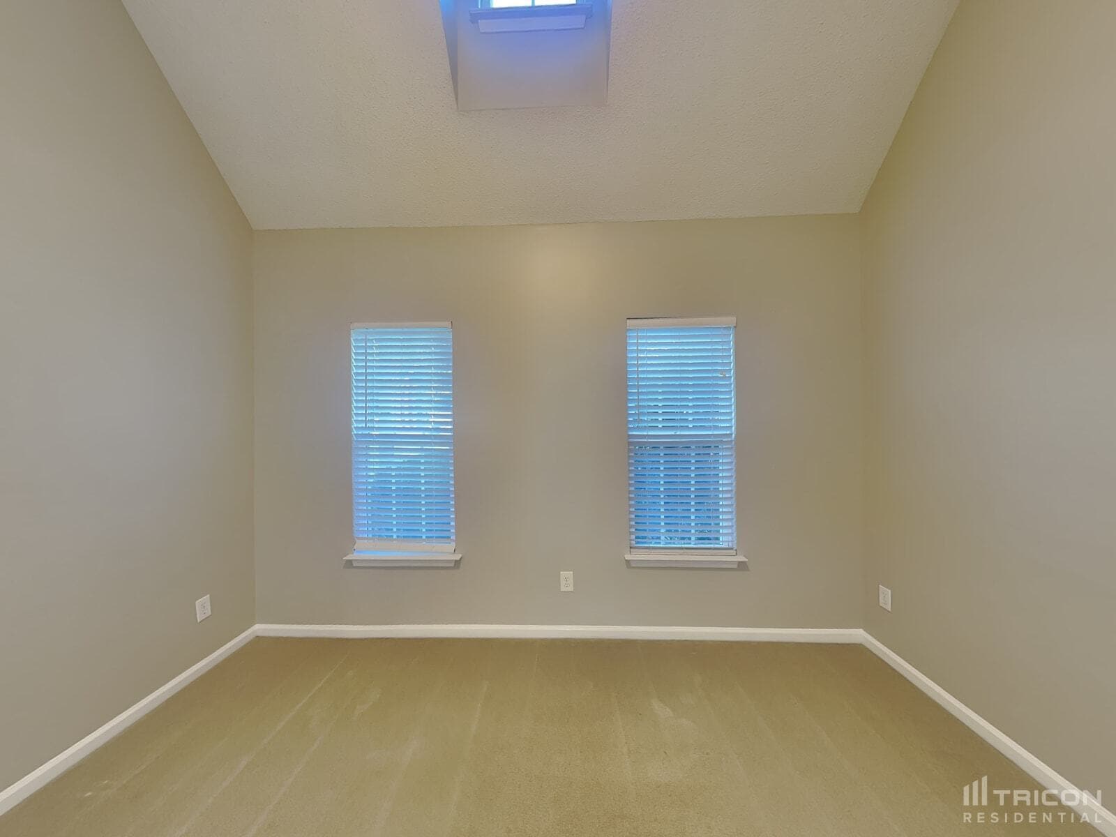 Building Photo - 2023 Westminster Ln