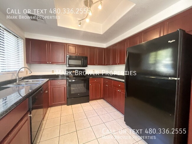 Building Photo - 7575 E Indian Bend Rd