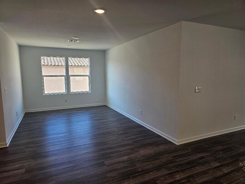 Building Photo - 1724 Diablo Dr