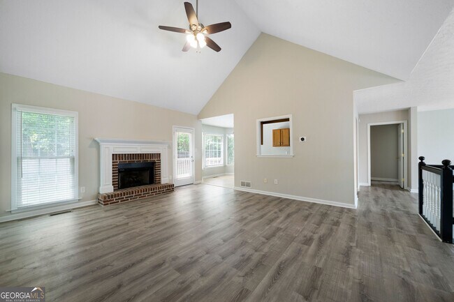 Building Photo - 33 Stevenson Point