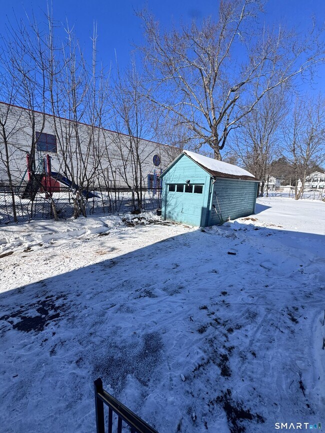 Building Photo - 269 Helen St