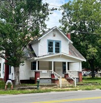 Building Photo - 1208 Downing St SW