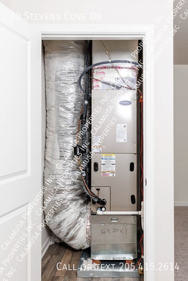 Building Photo - 30 Stevens Cv Dr