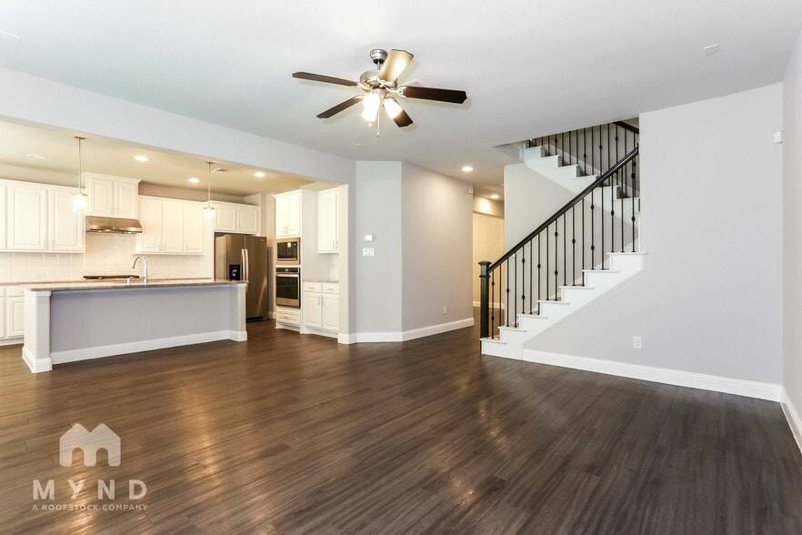 Building Photo - 3113 Damsel Sauvage Ln