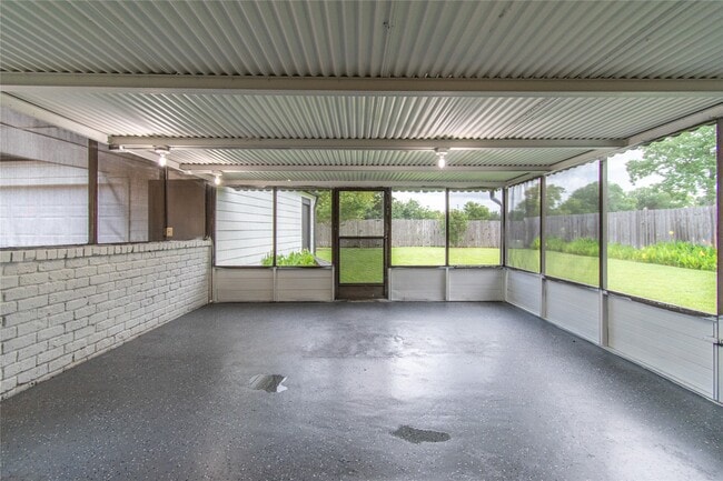Building Photo - 11523 Bandlon Dr