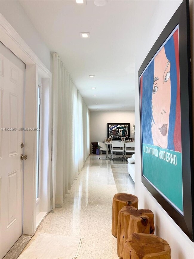 Primary Photo - 9121 SW 85th St