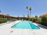Building Photo - AVAILABLE NOW!! Studio Apartment in Palm Springs!