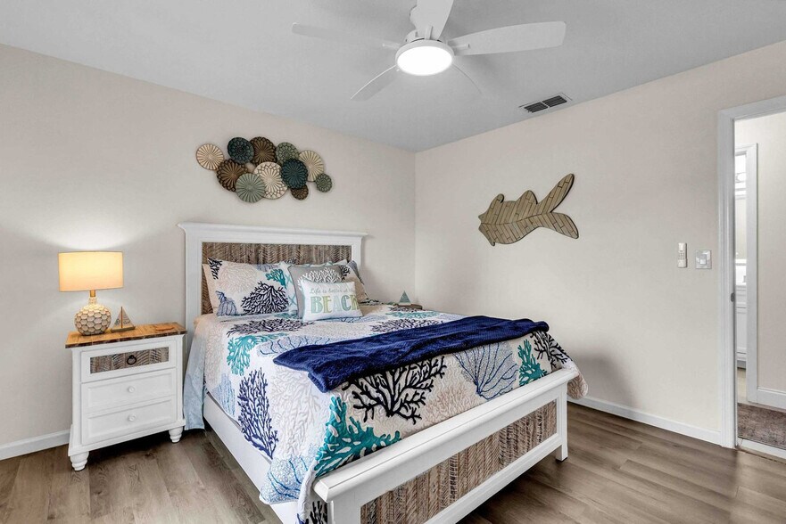 Building Photo - 7220 Arcturas Dr