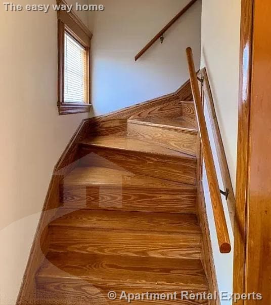 Building Photo - 19 Adams St