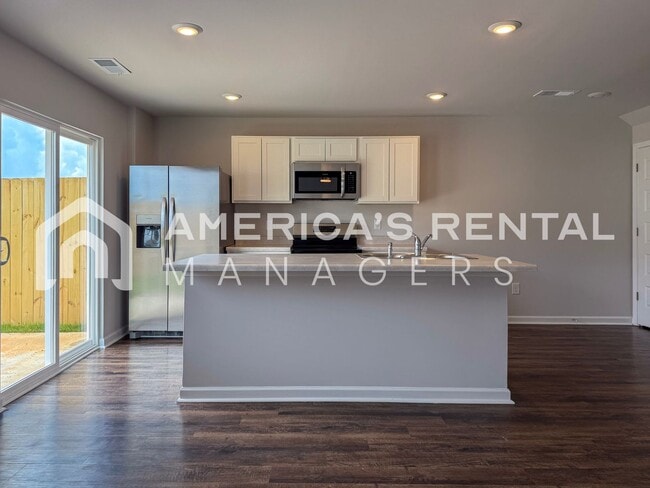 Building Photo - Coming Soon! Available to View Soon!!!