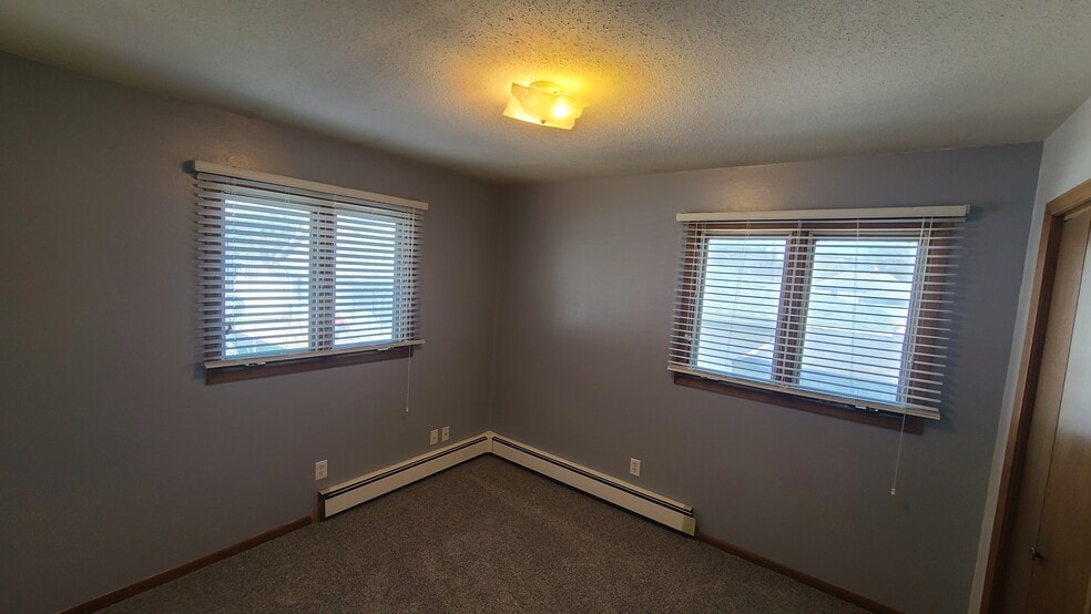 Building Photo - 1610 16th St S