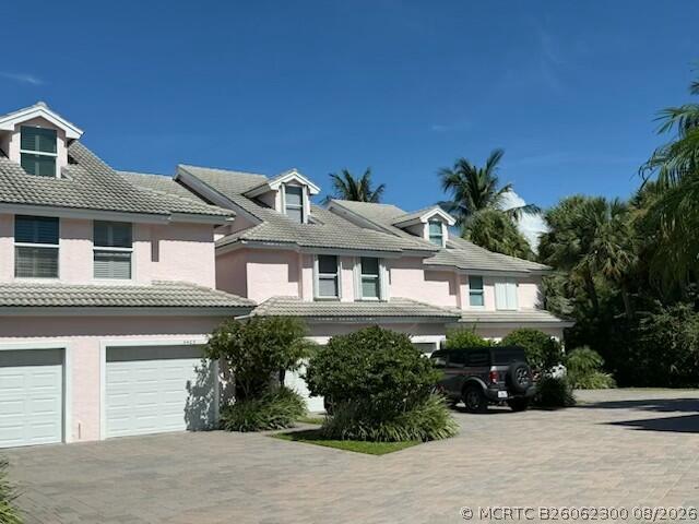 Building Photo - 4408 Fairway Dr N