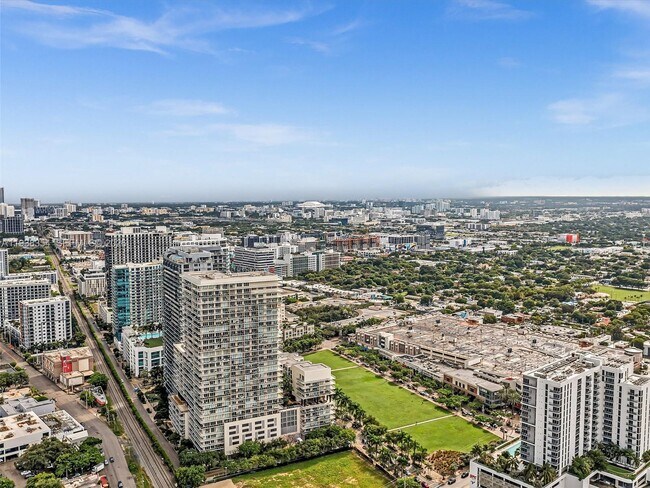 Building Photo - 3470 E Coast Ave