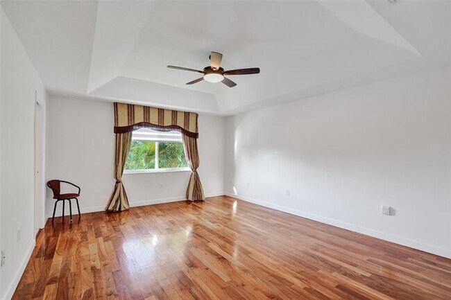 Building Photo - 2724 Treasure Cove Cir