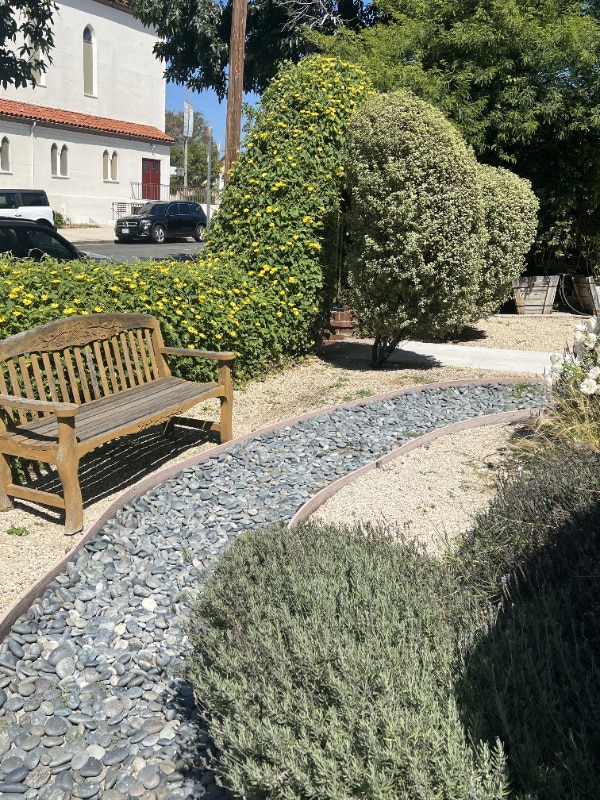 Building Photo - 1016 Masselin Ave