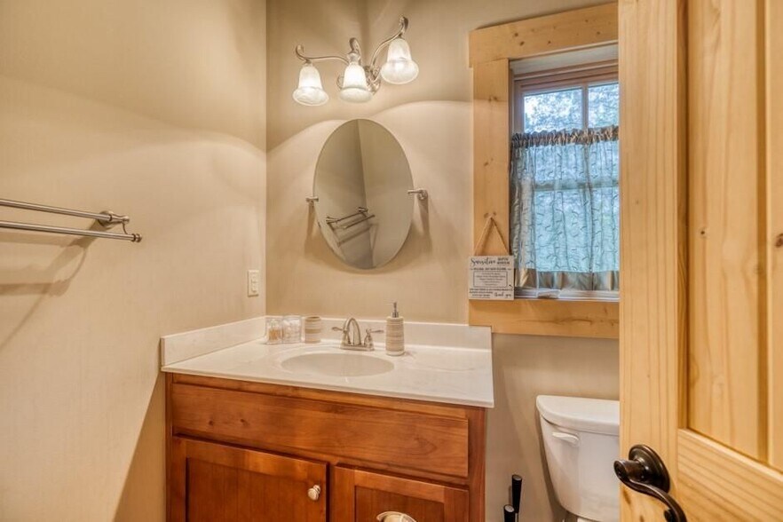 Building Photo - 111 Watkins Farm Rd