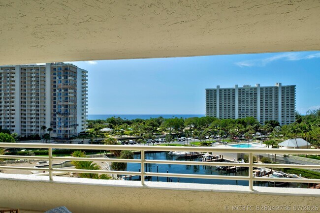 Building Photo - 4201 N Ocean Blvd