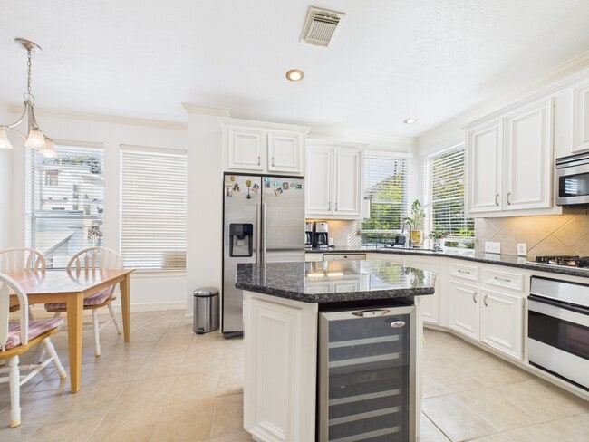 Building Photo - 3811 Jack St