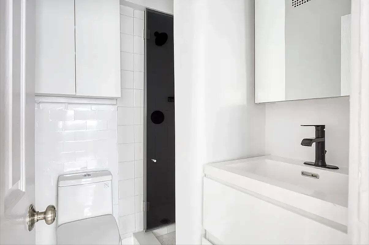 Building Photo - 53 Leroy St