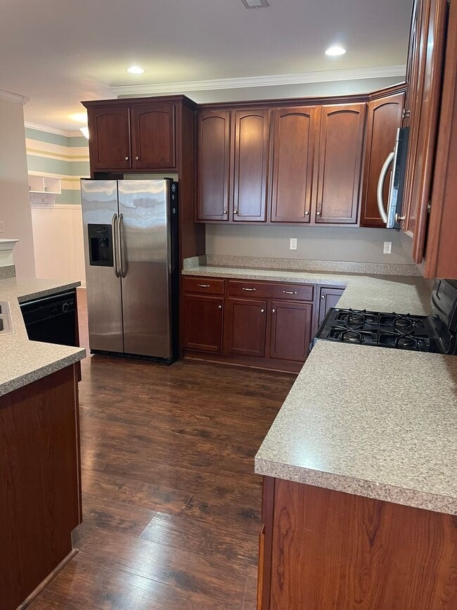 Building Photo - Middletown -  Willow Grove Mill