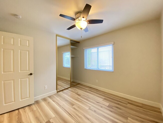 Building Photo - 2620 El Aguila Ln