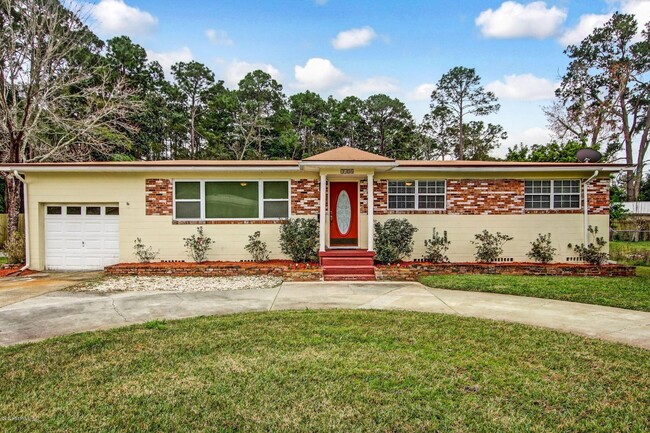 Building Photo - 7120 Sans Souci Rd