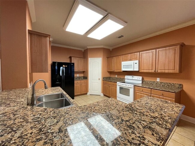 Building Photo - 2504 Avenue N