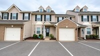 Building Photo - Spacious Virginia Beach Home with Dual Primary Suites & Private Backyard