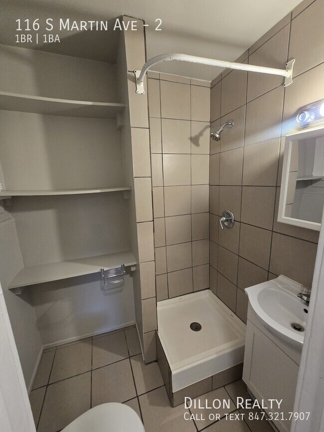 Building Photo - 116 S Martin Ave