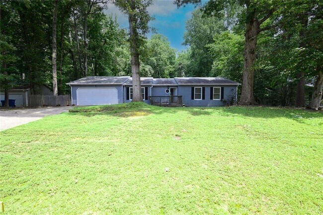 Building Photo - 2100 Whitebluff Way