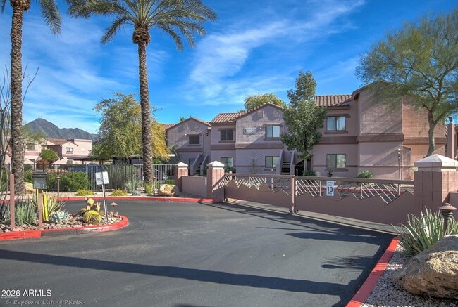 Building Photo - 9555 E Raintree Dr