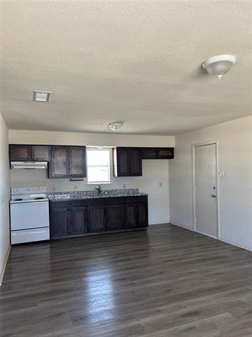 Building Photo - 1904 Coral Rd