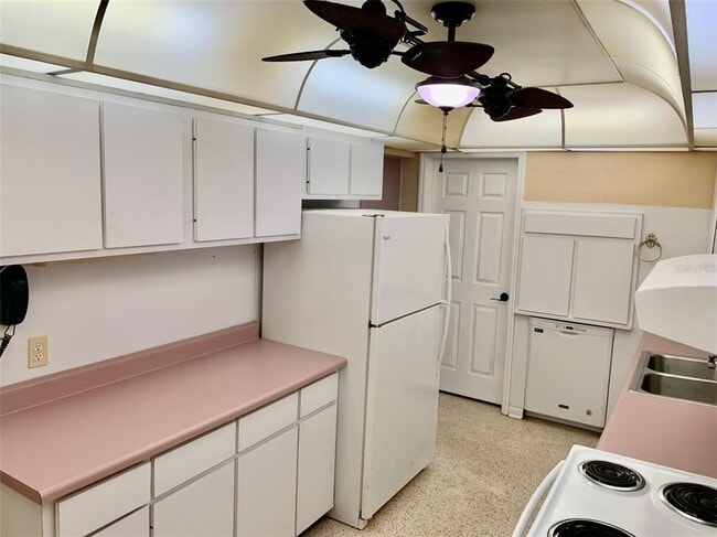 Building Photo - 6326 Safford Terrace