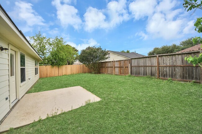 Building Photo - 18910 Bonners Park Cir