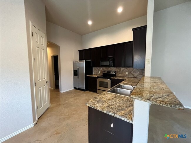 Building Photo - 268 Rosalie Dr